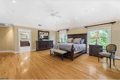 4 Centennial Ct, Totowa, NJ 07512 - Photo 20