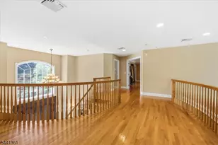 4 Centennial Ct, Totowa, NJ 07512 - Photo 18