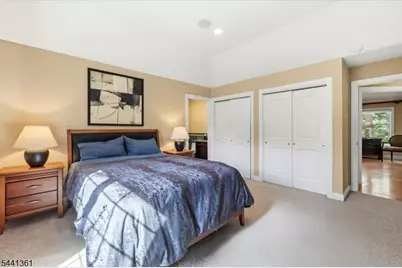 4 Centennial Ct, Totowa, NJ 07512 - Photo 26