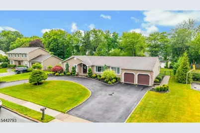13 Merlin Pl, Montville Township, NJ 07058 - Photo 36