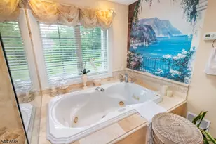 16A Cheri Ln, Fairfield, NJ 07004 - Photo 26
