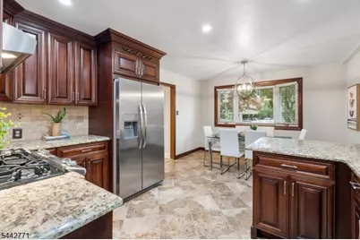 179 Baltusrol Ave, Springfield, NJ 07081 - Photo 10