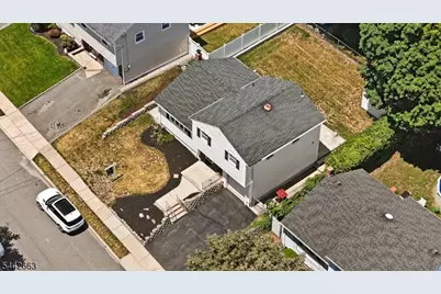 18 Carrie Ct, Nutley, NJ 07110 - Photo 32