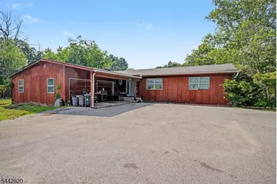 15 Plotts Rd, Hampton Township, NJ 07860 - Photo 1