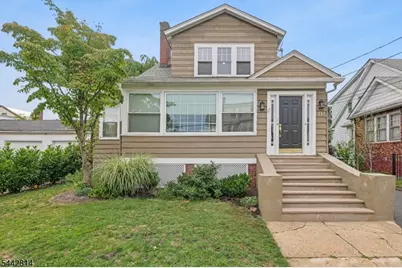 11 Brookwood Dr, Maplewood, NJ 07040 - Photo 1