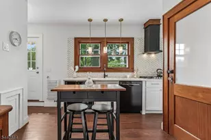 11 Brookwood Dr, Maplewood, NJ 07040 - Photo 20