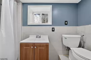 17 Wolcott Terrace, Newark, NJ 07112 - Photo 26