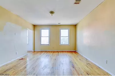 98-100 Lafayette St, Paterson, NJ 07501 - Photo 10