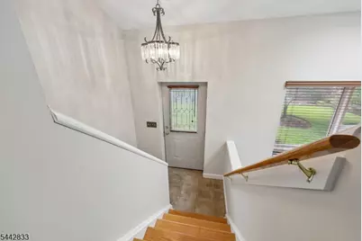 281 Browertown Rd #304, Woodland Park, NJ 07424 - Photo 4