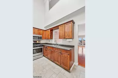 281 Browertown Rd #304, Woodland Park, NJ 07424 - Photo 10