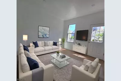 34 Vreeland Ave #1, Passaic, NJ 07055 - Photo 2