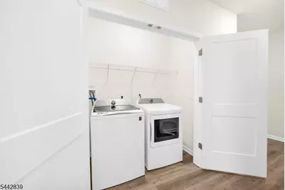 228 Park Ln, Dunellen, NJ 08812 - Photo 14