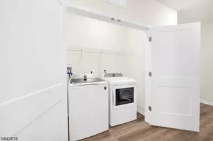 228 Park Ln, Dunellen, NJ 08812 - Photo 14