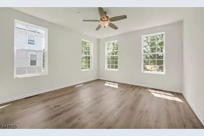 228 Park Ln, Dunellen, NJ 08812 - Photo 18