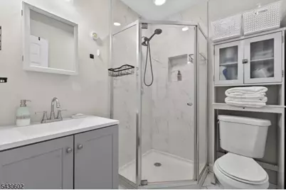 215 Grove St, Somerville, NJ 08876 - Photo 20