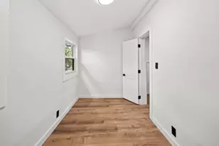 2 Knowles Ln, Mount Olive, NJ 07828 - Photo 12