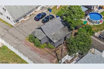 2 Knowles Ln, Mount Olive, NJ 07828 - Photo 22