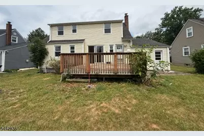 585 Mountainview Dr, North Plainfield, NJ 07063 - Photo 32