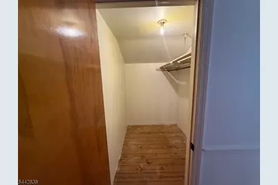 585 Mountainview Dr, North Plainfield, NJ 07063 - Photo 28