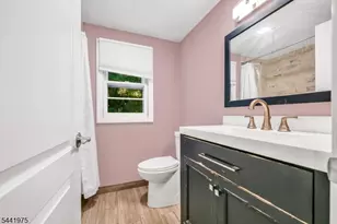 101 Pinecrest Terrace, Wayne, NJ 07470 - Photo 24