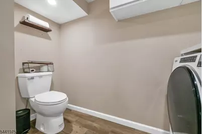 101 Pinecrest Ter, Wayne, NJ 07470 - Photo 28
