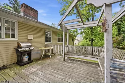 51 Crystal Ave, West Orange Township, NJ 07052 - Photo 24
