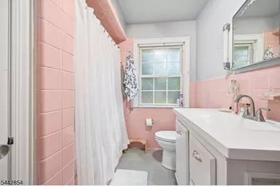 51 Crystal Ave, West Orange Township, NJ 07052 - Photo 20