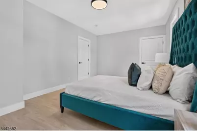 44 Breckenridge Ter, Irvington, NJ 07111 - Photo 18