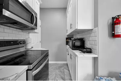 209 Lewis St, Phillipsburg, NJ 08865 - Photo 16