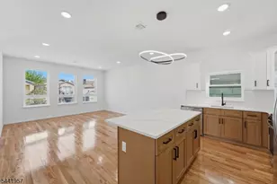 26 Parkhurst St, Newark, NJ 07114 - Photo 16