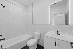 26 Parkhurst St, Newark, NJ 07114 - Photo 22