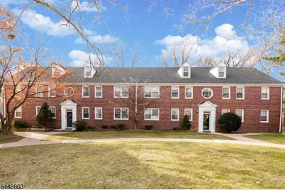 495 Main St #D3, Chatham, NJ 07928 - Photo 2