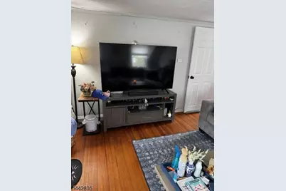 11 Milton Pl #2, Morristown, NJ 07960 - Photo 6