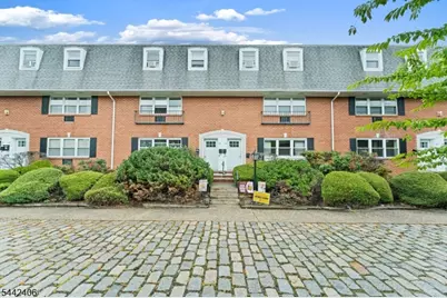 25 River Rd #27, Nutley Twp., NJ 07110 - Photo 18