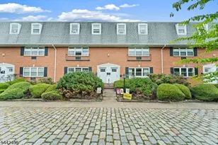 25 River Rd, Nutley Twp., NJ 07110 - Photo 18