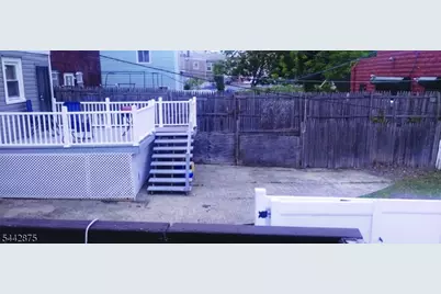 46 Sanford St, East Orange, NJ 07018 - Photo 22