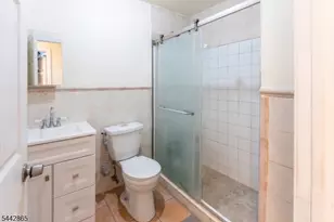 363 Summer St, Paterson, NJ 07501 - Photo 18