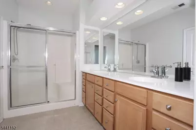 4301 Warrens Way, Wanaque, NJ 07465 - Photo 20