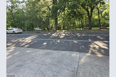 423-427 Lake St, Newark, NJ 07104 - Photo 30