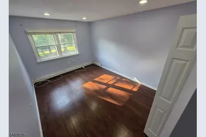 423-427 Lake St, Newark, NJ 07104 - Photo 6