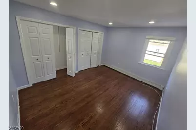 423-427 Lake St, Newark, NJ 07104 - Photo 4
