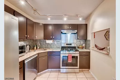 76 Clay St #76, North Brunswick Township, NJ 08902 - Photo 10
