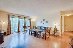 76 Clay St, North Brunswick Township, NJ 08902 - Photo 6