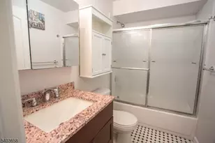 171 Clifford, Newark, NJ 07105 - Photo 16