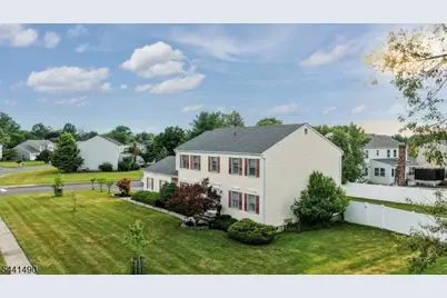 2 Daniel Dr, Hillsborough Township, NJ 08844 - Photo 4