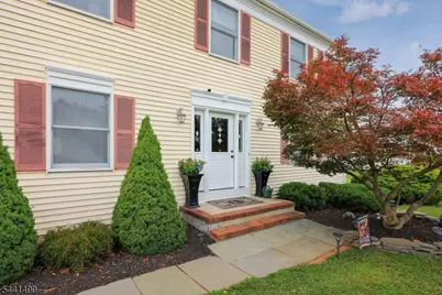 2 Daniel Dr, Hillsborough Township, NJ 08844 - Photo 12