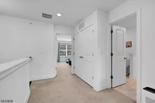 6 Martin Pl, Morris Plains, NJ 07950 - Photo 34