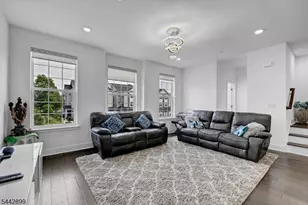6 Martin Pl, Morris Plains, NJ 07950 - Photo 30