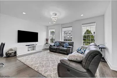 6 Martin Pl, Morris Plains, NJ 07950 - Photo 26