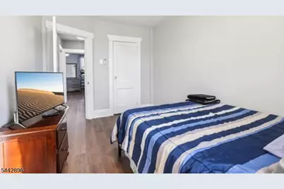 145 Fulton Ave, Fairview, NJ 07022 - Photo 24
